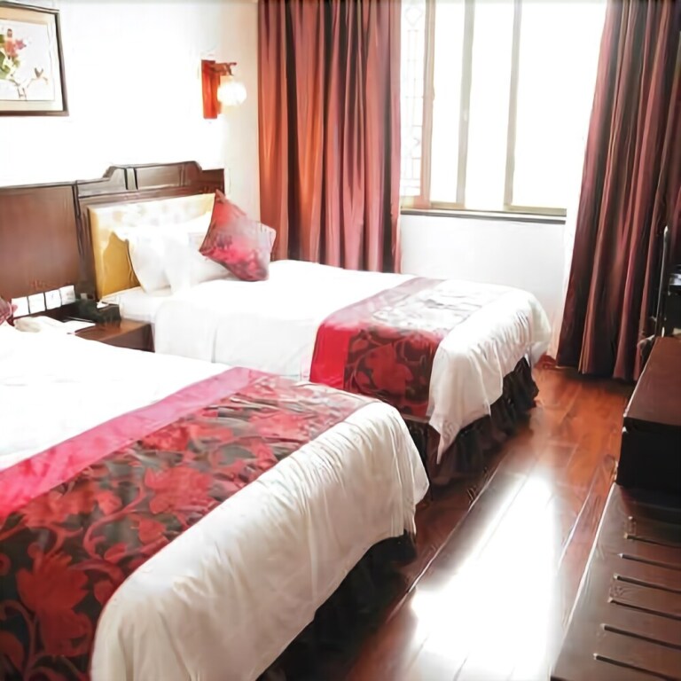 Наньчун: Zhuoshang Silk Hotel