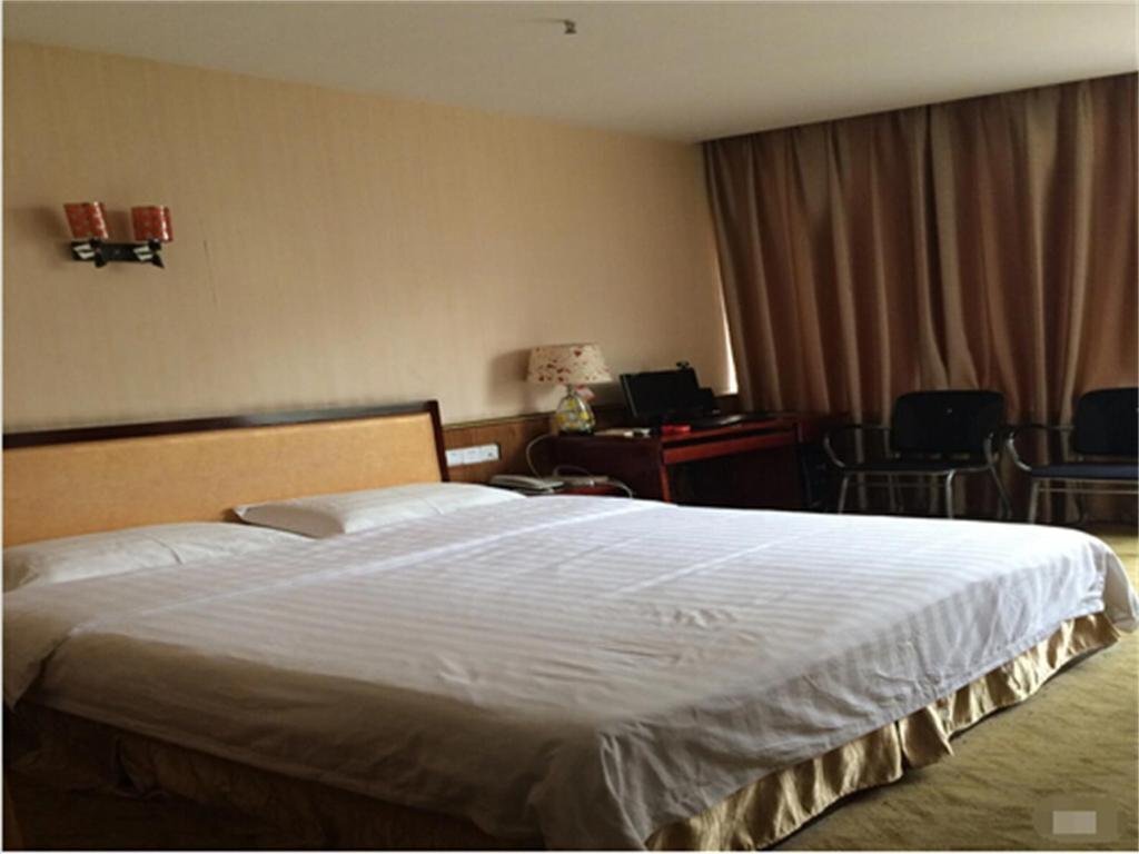 Лучжоу: Luzhou Xincheng Business Inn