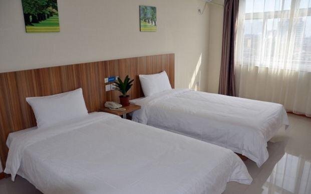 Синтай: Eaka 365 Hotel Ningjin Jinglong Road Branch