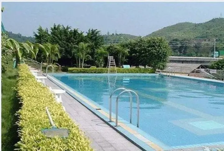 Цзиньюань: White Cloud Hot Spring Farm Stay
