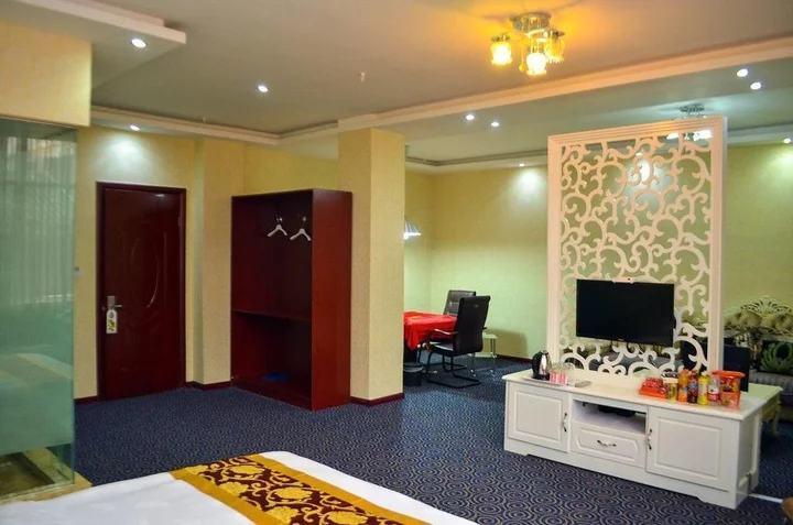 Лоян: Sanxing Hotel