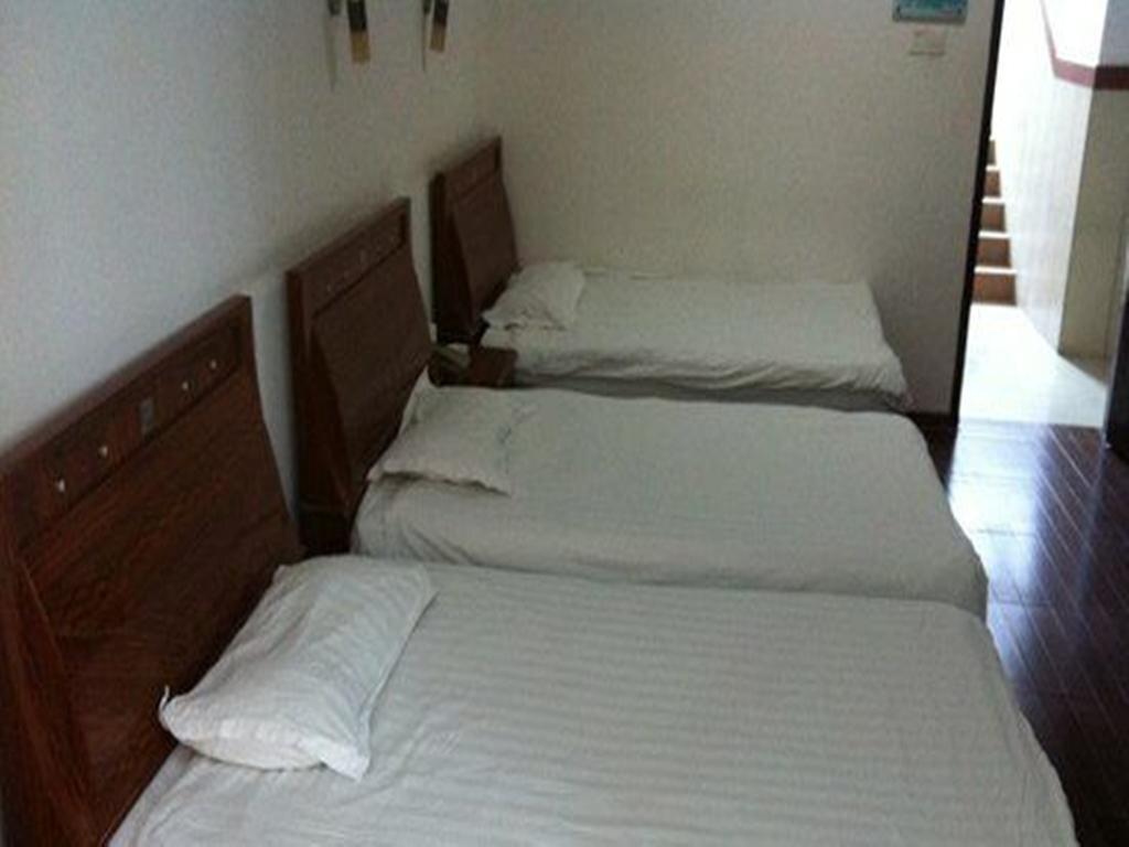 Яань: Ya'an Baoxing Fuyuan Hotel
