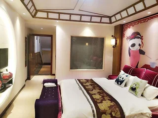 Яань: Bifengxia Changhong Business Hotel