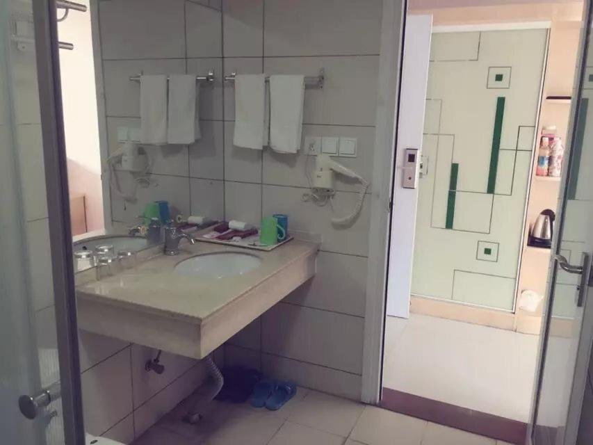 Суцянь: Wanhao Bussiness Hotel Siyang