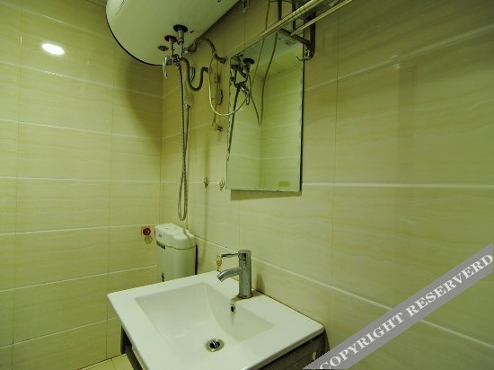 Уян: Zhenyuan Zhengqiu Hotel