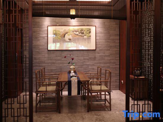 Цанчжоу: King Lion Hotel