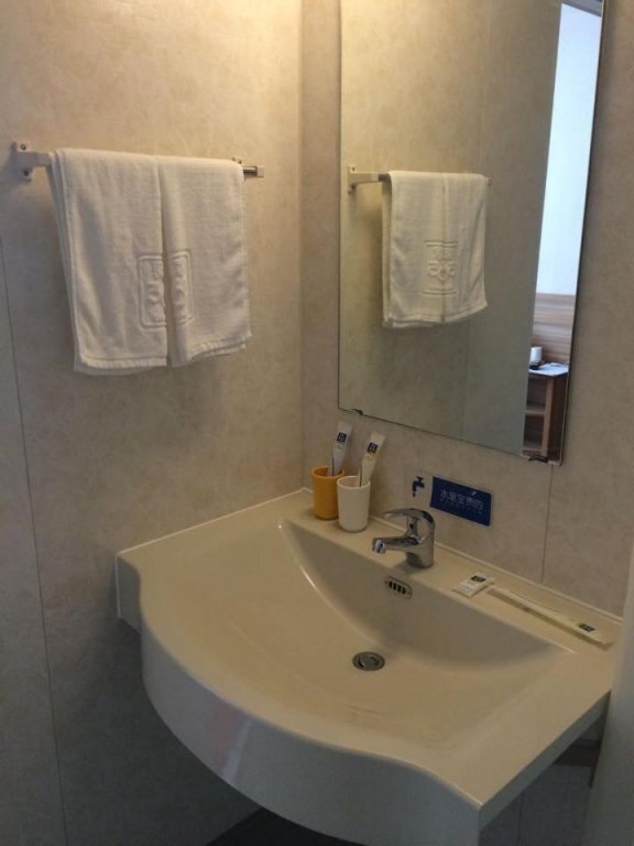 Синтай: Eaka 365 Hotel Neiqiu East Zhenxing Road Branch
