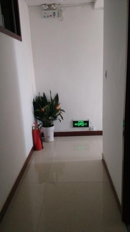 Цзинин: Weishan Lake Wanchun Inn