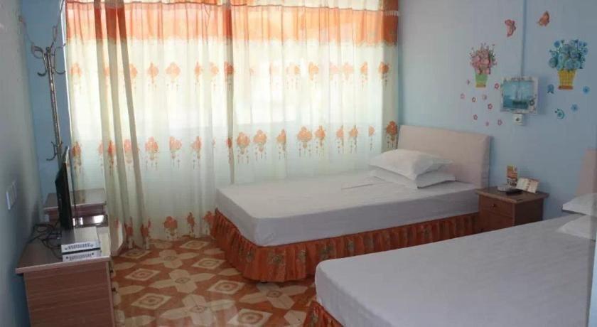 Чжанцзяцзе: Zhangjiajie Fufeng Business Hotel
