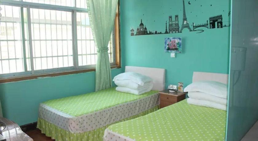 Чжанцзяцзе: Zhangjiajie Fufeng Business Hotel