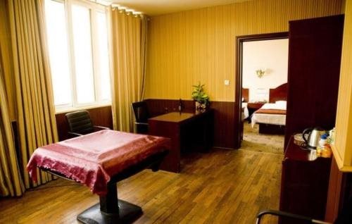 Суцянь: Hemei Business Hotel