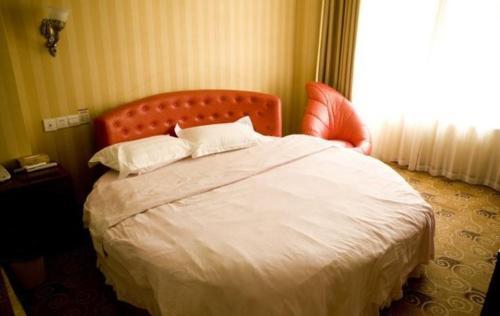 Суцянь: Hemei Business Hotel