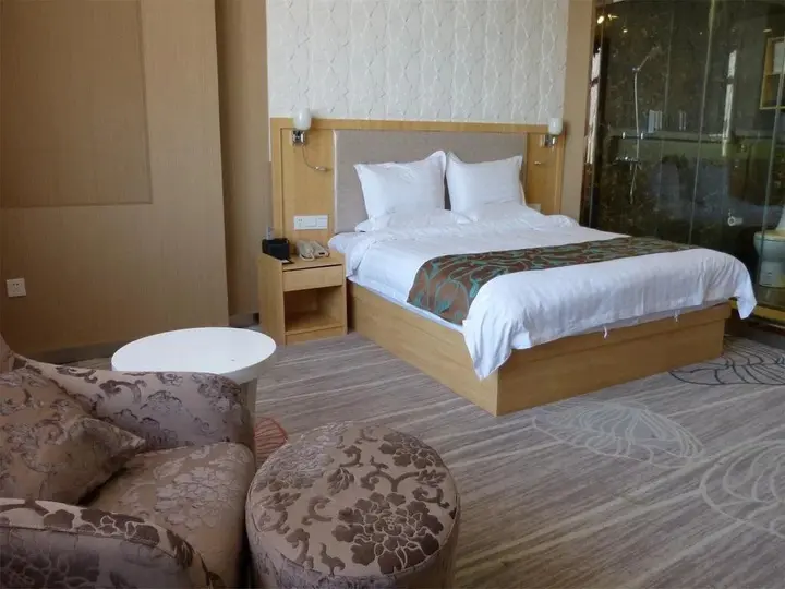 Аньцин: Tianzhu Mountain Buckingham Palace Hotel
