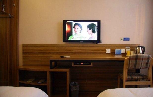 Синтай: Eaka 365 Hotel Wei County Aiguo Road