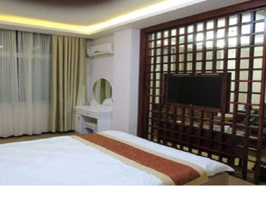 Кайфын: Jiecheng Jiari Hotel
