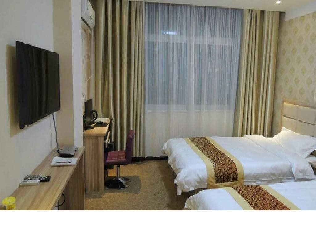 Кайфын: Jiecheng Jiari Hotel