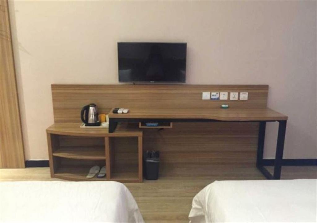 Шицзячжуан: Eaka 365 Hotel Zanghuang East Taihang Road Branch