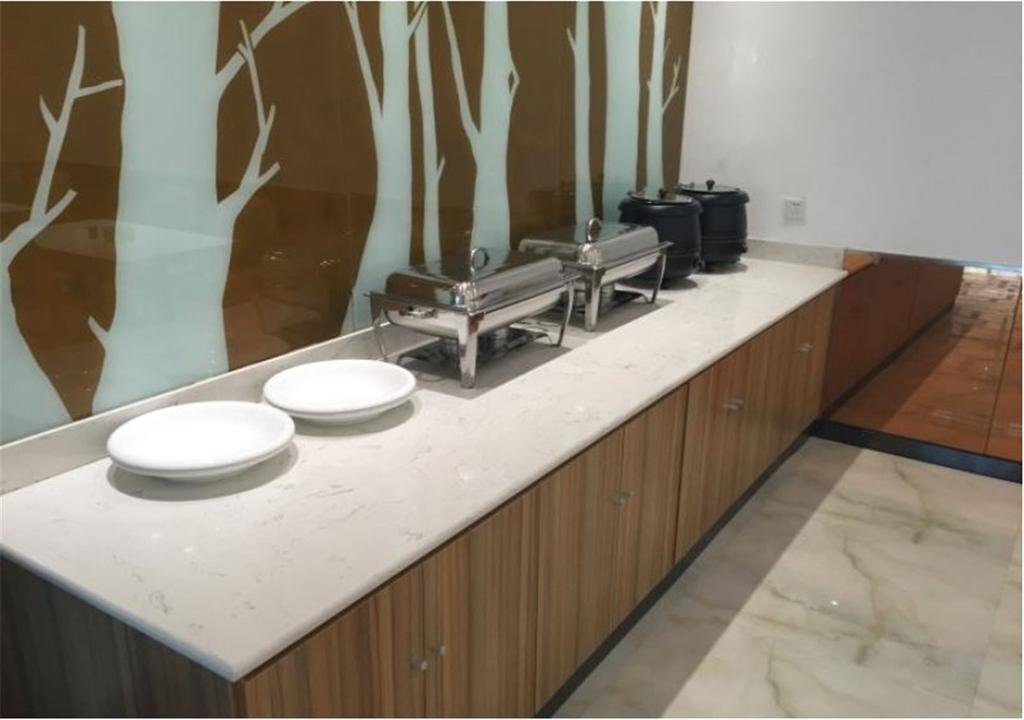 Шицзячжуан: Eaka 365 Hotel Zanghuang East Taihang Road Branch