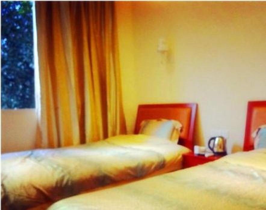Наньчун: Jixiang Business Hotel