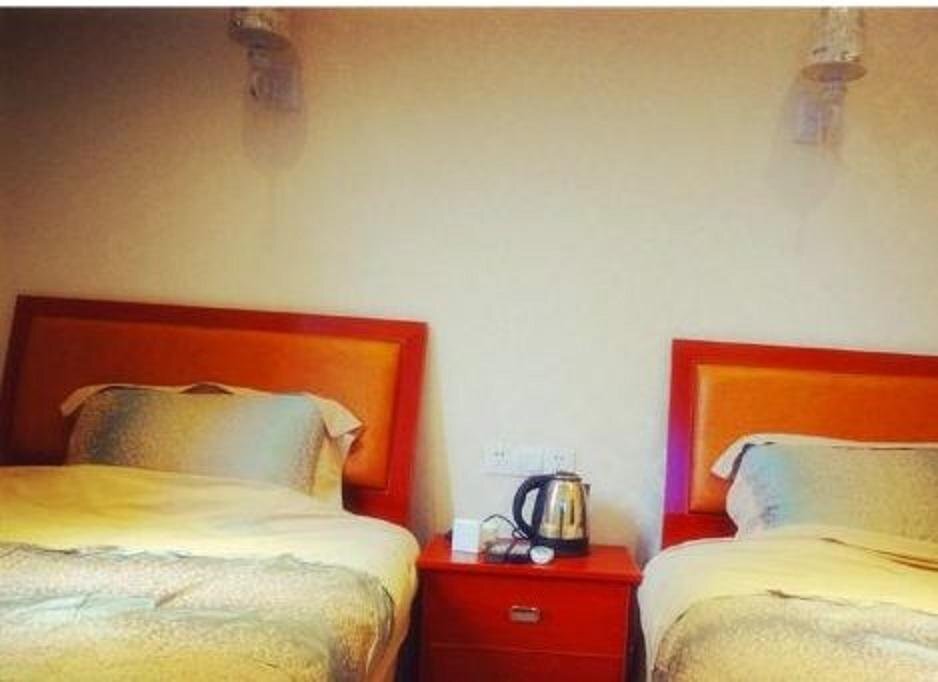 Наньчун: Jixiang Business Hotel
