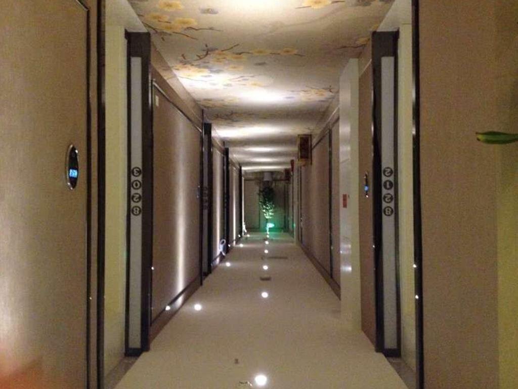 Neijiang: Langui Yipin Hotel