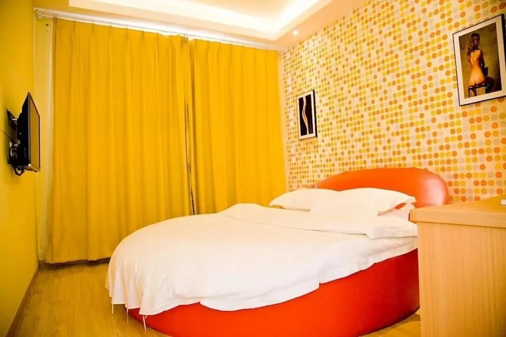 Кайфын: Xingrui Chain Hotel Kaifeng Tongxu Wenwei Road