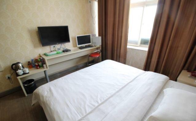 Кайфын: Xingrui Chain Hotel Kaifeng Tongxu Wenwei Road