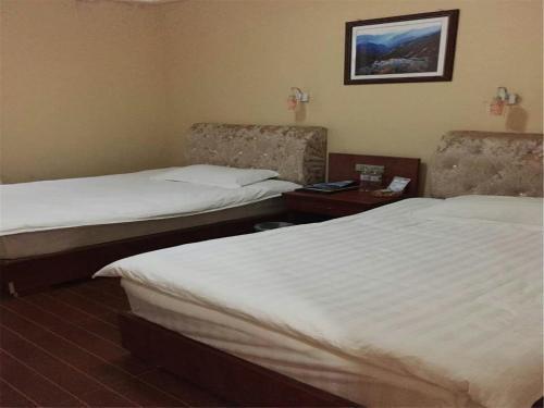 Шуйбулонг: Yuanyang Jingge Inn