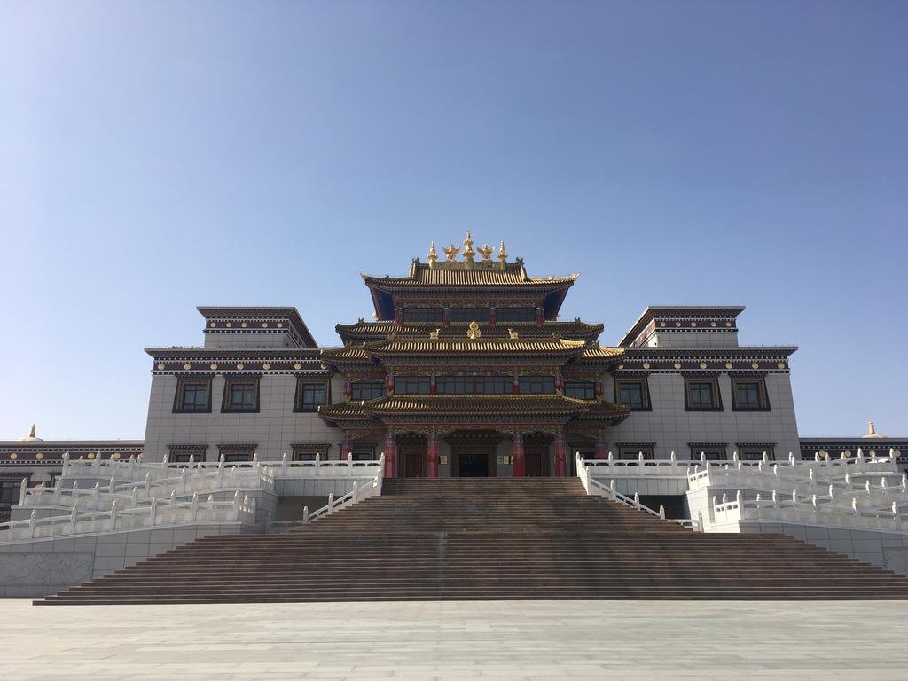 Ордос: New Oriental Holiday Hotel