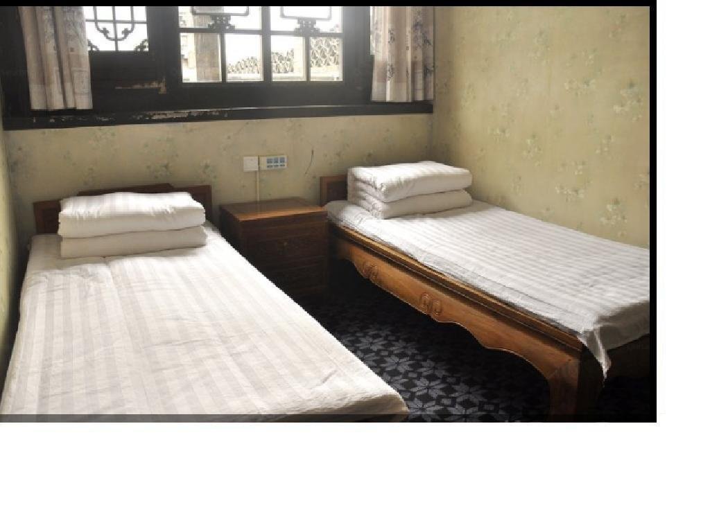 Цзиньчжун: Fanzhai Hostel