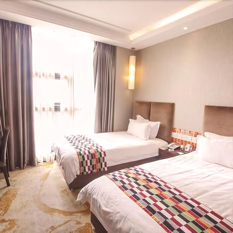 Мяньян: Yijia Chain Hotel