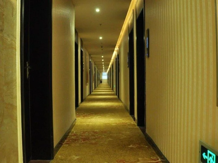 Лючжоу: Junling Hotel
