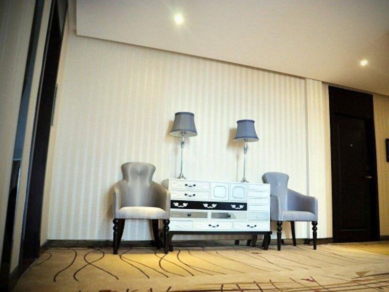 Лючжоу: Junling Hotel
