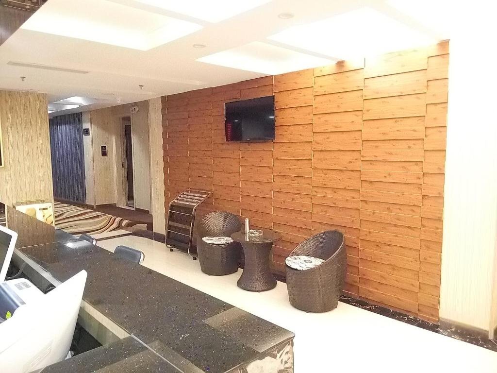 Цюаньчжоу: Quanzhou Ku6 Fashion Hotel (Dayang Department store)