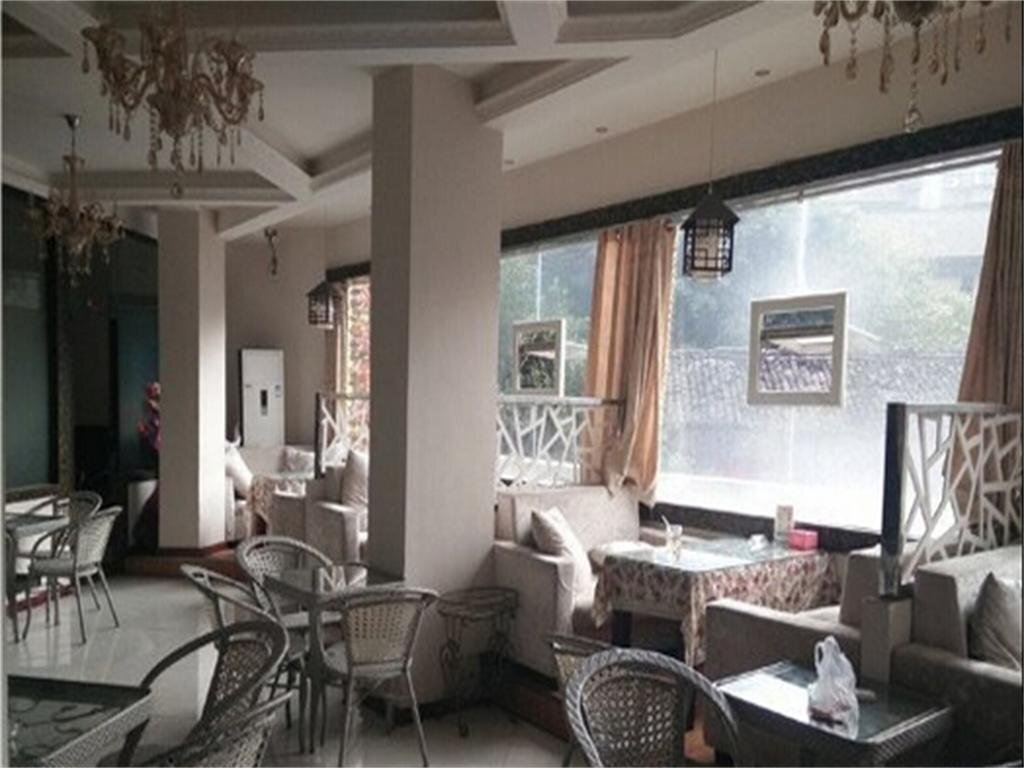 Наньчун: Lanxiang Business Inn