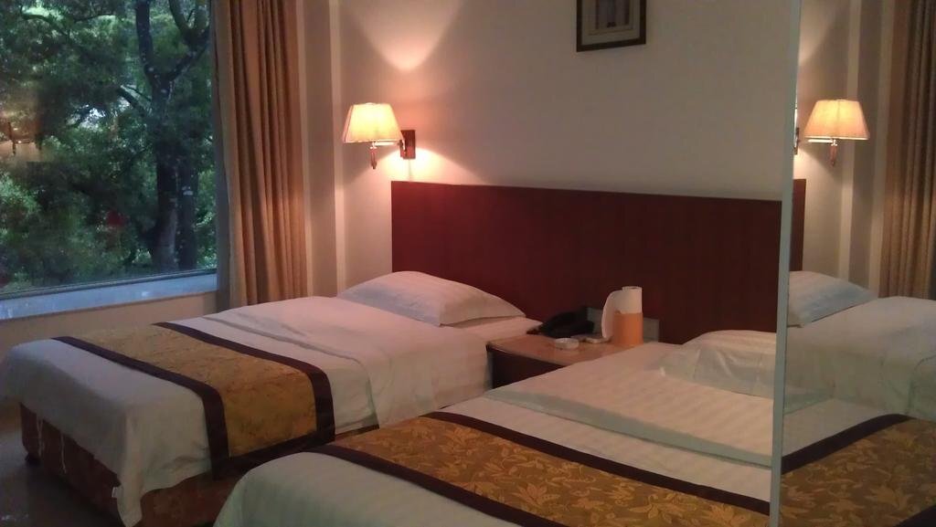 Хойчжоу: Huizhou Luofu Yixuan Hotel