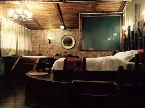 Шангри-Ла: Carefree Valley Hostel