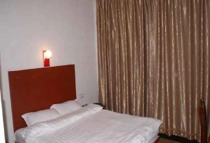 Лоян: Xingguang Inn