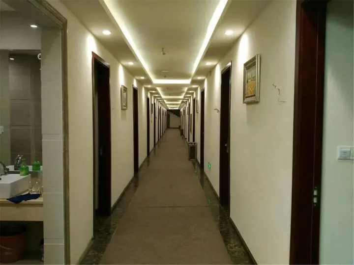 Зигонг: Zigong Nan Yuan Business Inn
