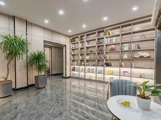 Лоян: Elan Hotel(Luoyang Railway Station)