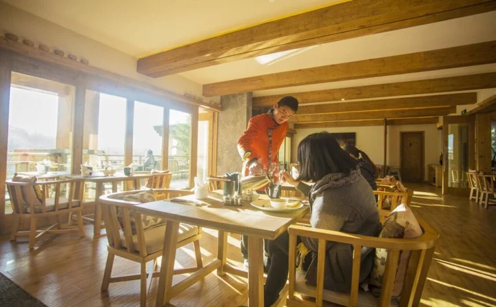 Шангри-Ла: LUX* Tea Horse Road Benzilan Hotel