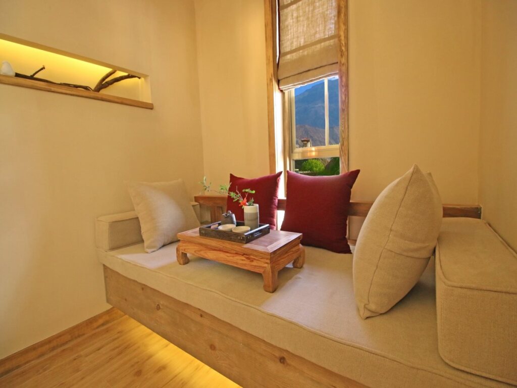 Шангри-Ла: LUX* Tea Horse Road Benzilan Hotel