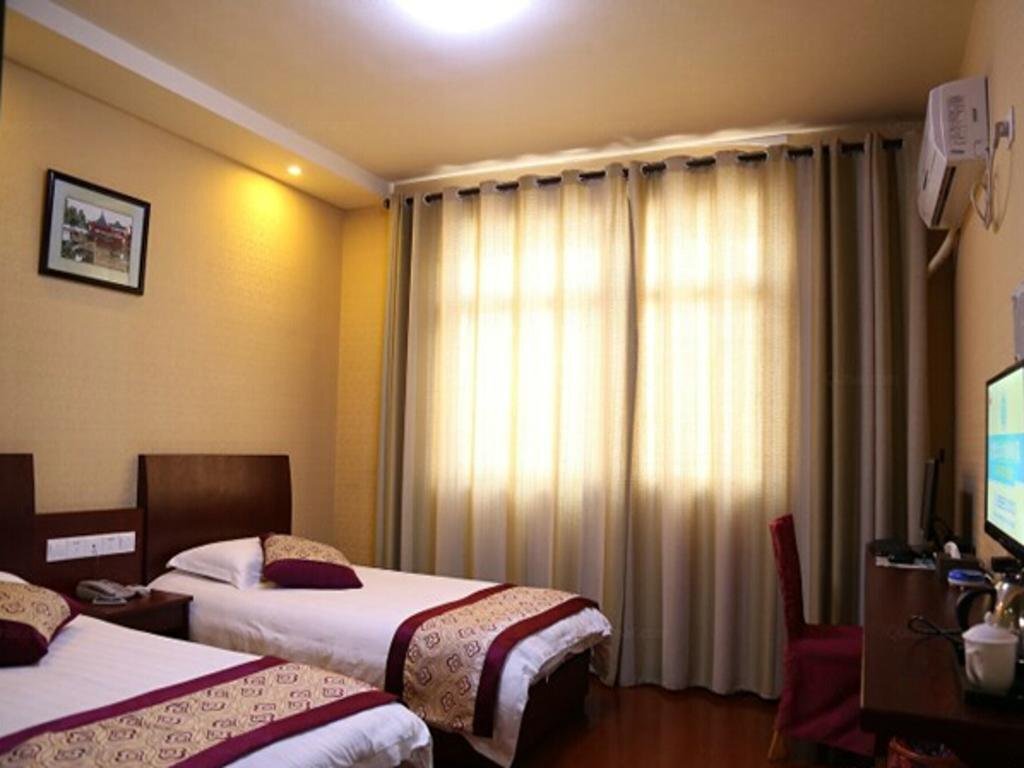 Чичжоу: Wanning Holiday Hotel