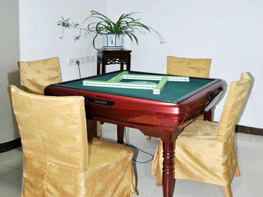 Чичжоу: Wanning Holiday Hotel