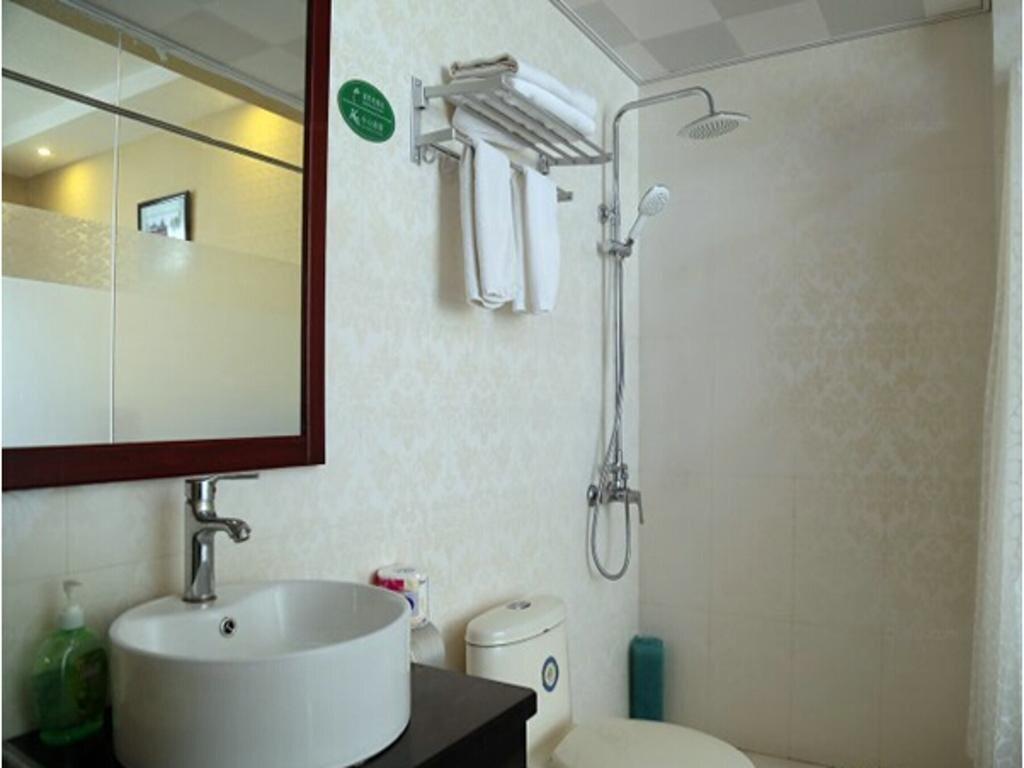 Чичжоу: Wanning Holiday Hotel