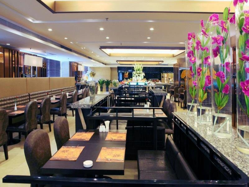 Пекин: Nanjing Great