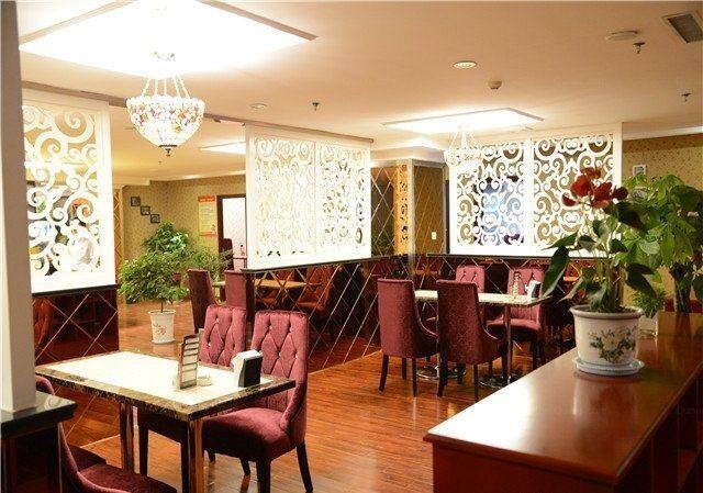 Хеби: Yiyuan Business Inn