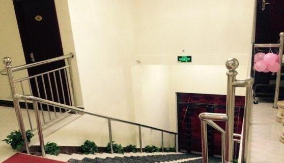 Баоцзи: Baoji Ziwei Hotel
