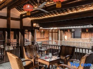 Наньчун: Caotang Inn