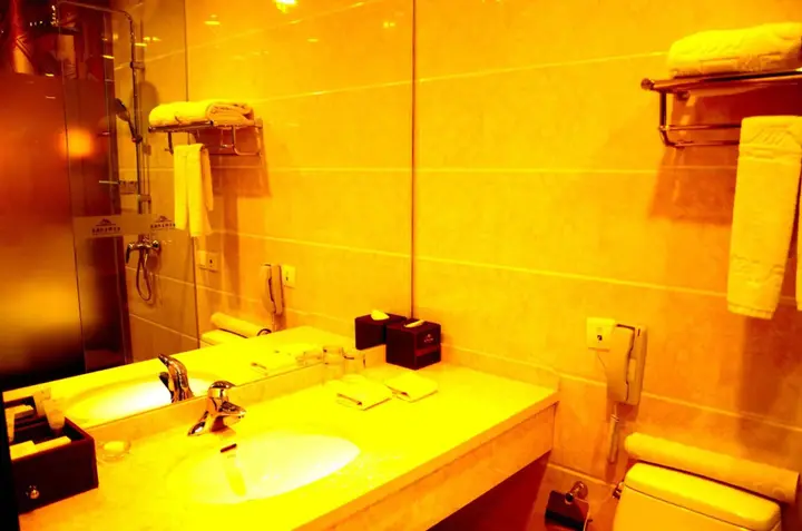 Пекин: Beijing Junwangfu Hotel
